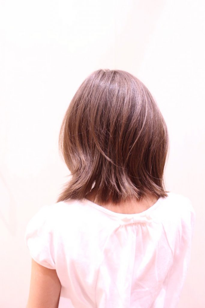 小学生 女の子の髪型なら 子ども専門美容室チョッキンズ 今年のトレンドは エールバングボブディ 新企画 広告屋blog
